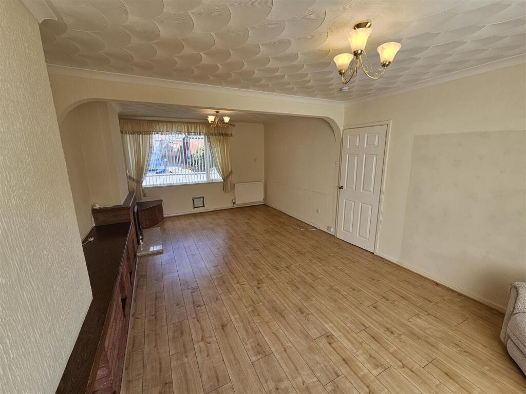 House in Cardiff - View 4