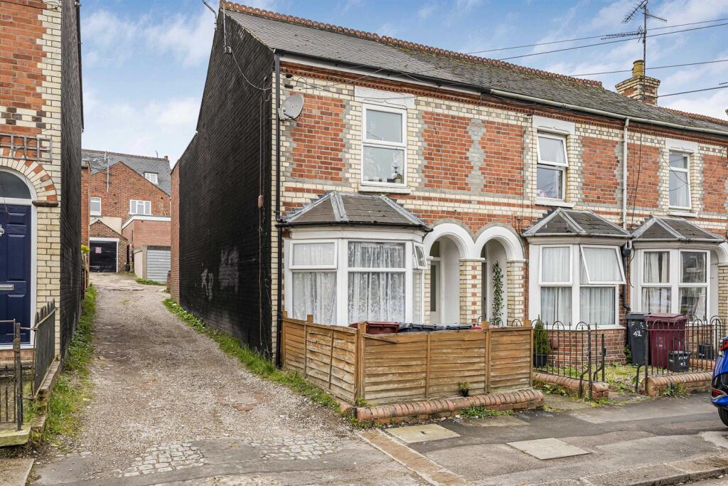 Main image of property: Highgrove Street, Reading, RG1