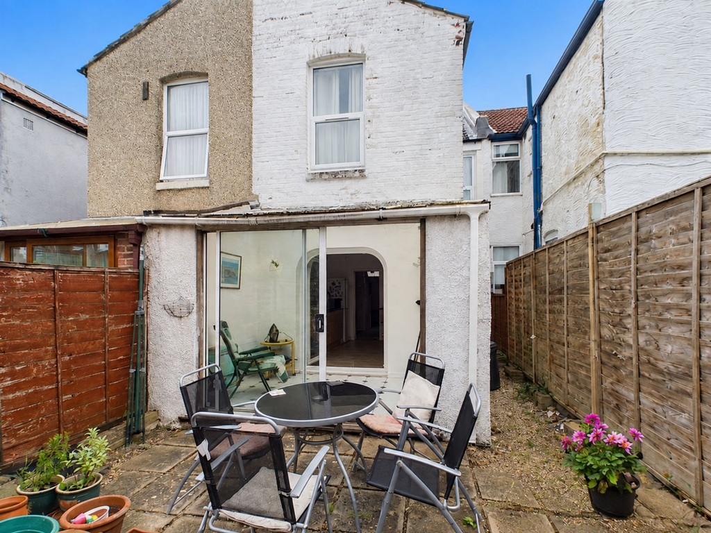House in Portsmouth - View 4