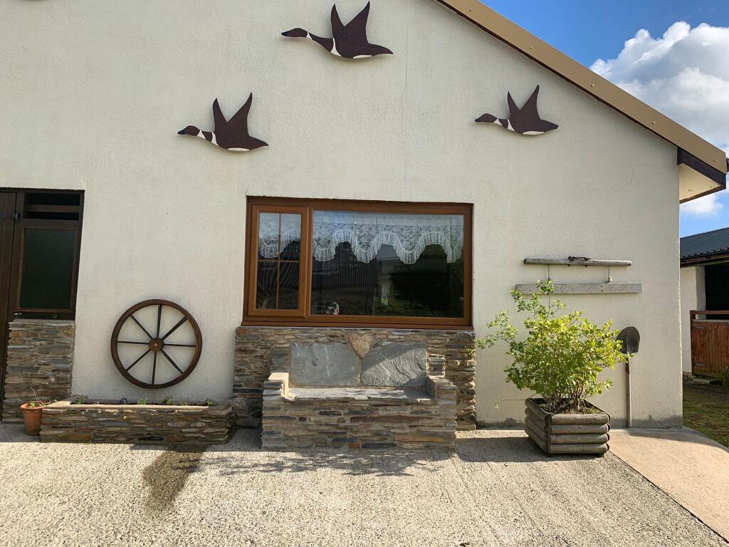 Main image of property: Rhosfach, Clynderwen