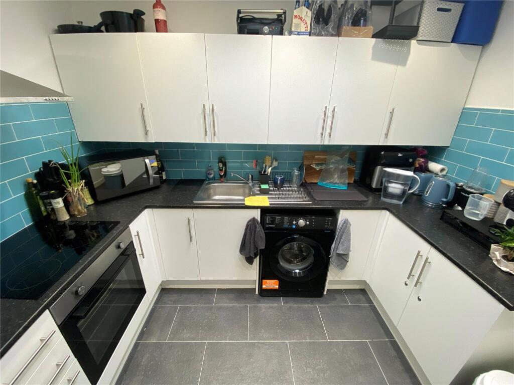 Additional image 3 of Wimborne Road, Kinson, Bournemouth, Dorset, BH10