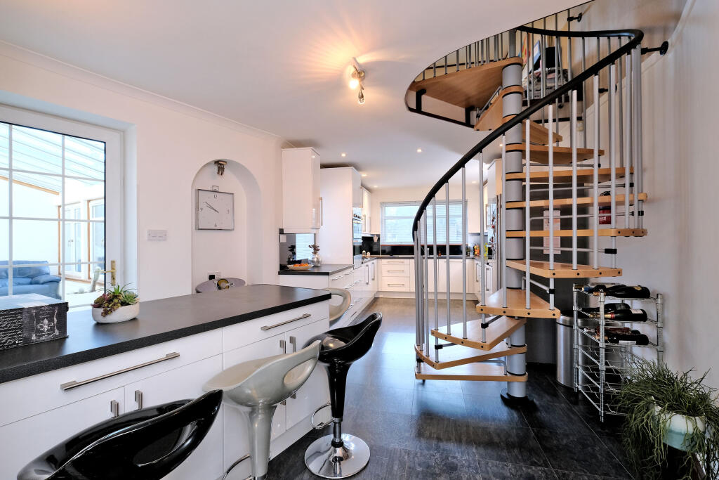 House in Aberdeen - View 2