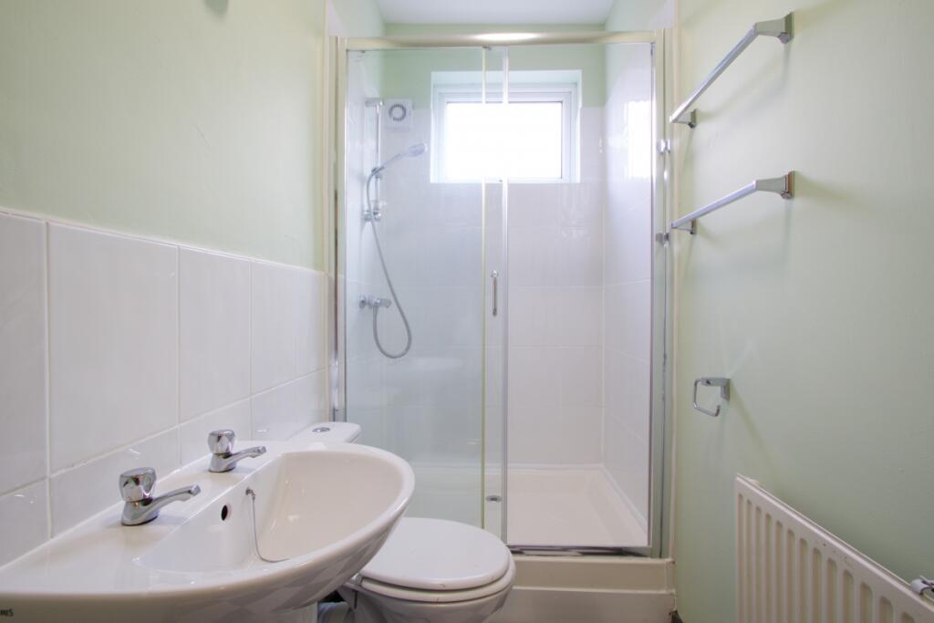 House in Nottingham, Nottinghamshire - View 4