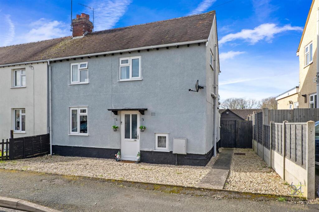 Main image of property: Synehurst Crescent, Badsey, Evesham