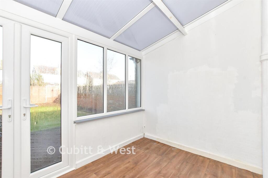 House in Portsmouth - View 5