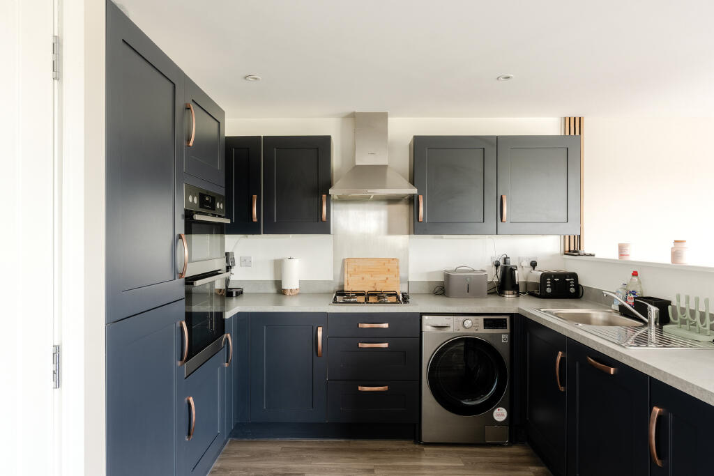 Apartment in Bristol - View 2