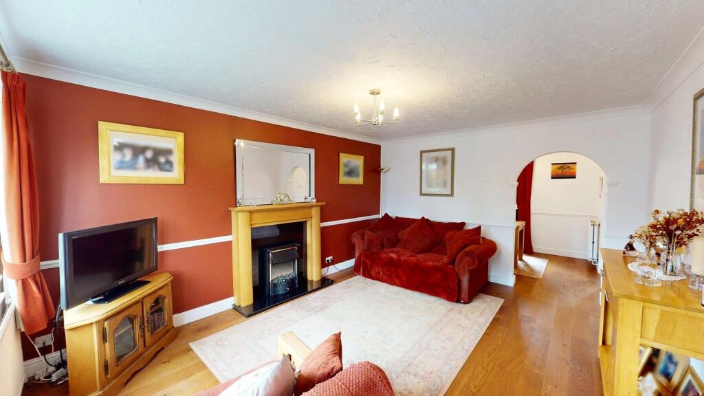 House in Bolton, Westhoughton - View 2