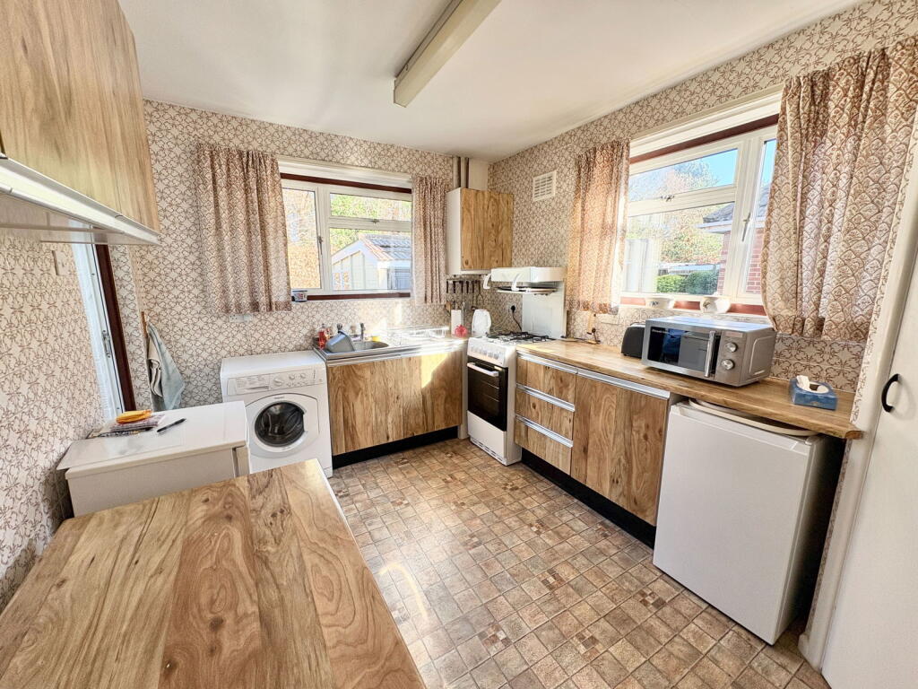 House in Gosport, Lee-on-the-Solent - View 4
