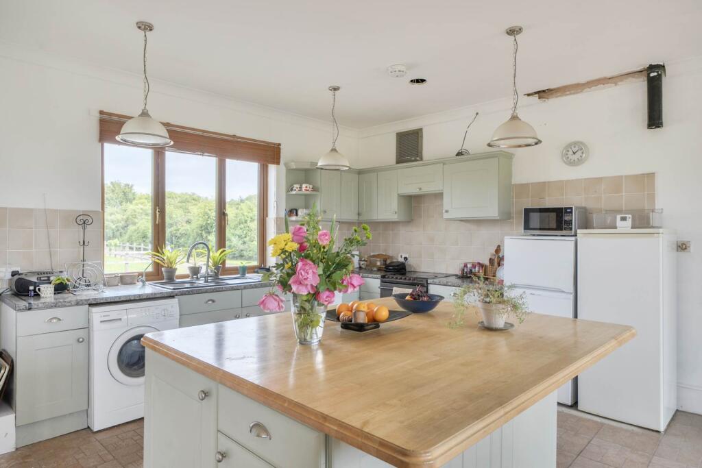 Lovington, Castle Cary, Somerset - View 3