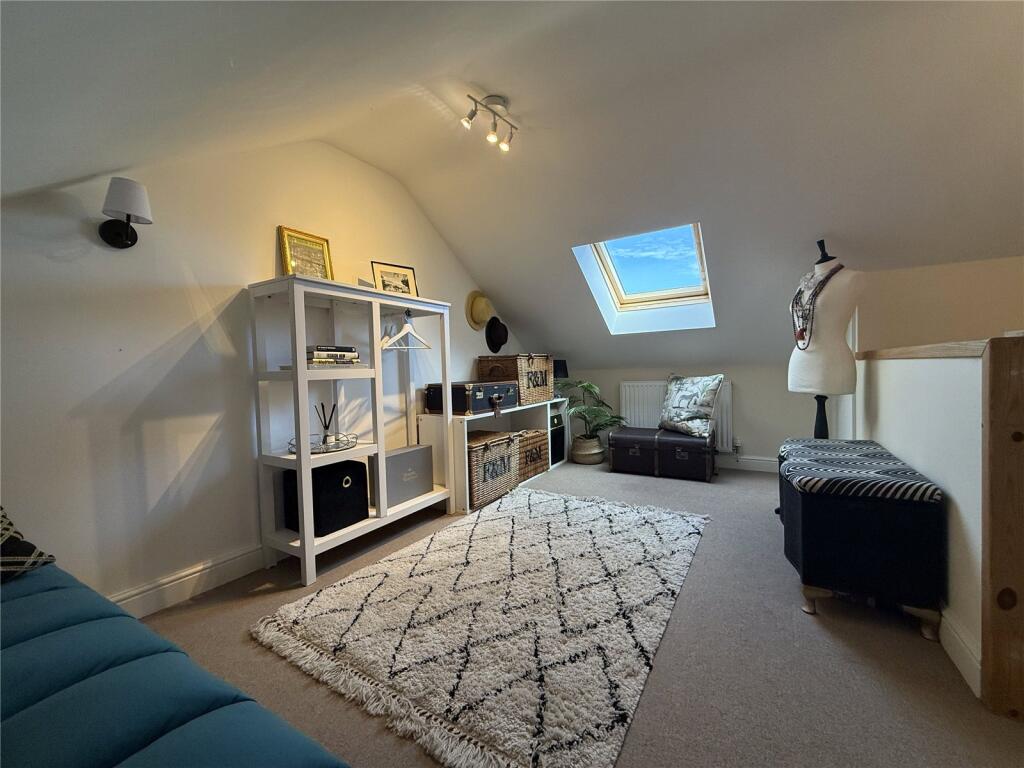House in Shrewsbury - View 4