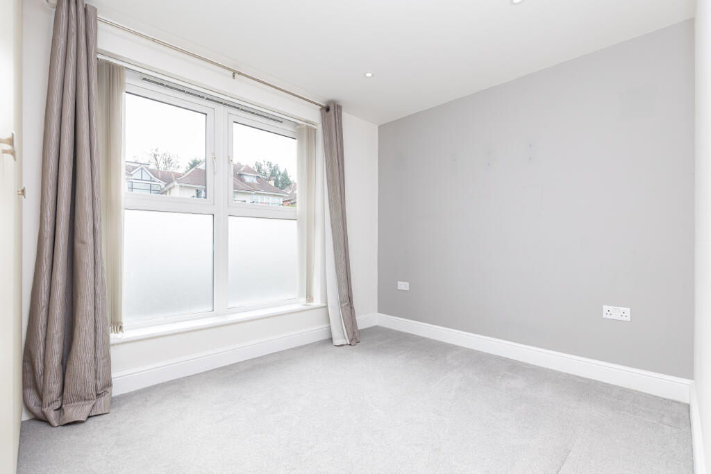 Apartment in Bournemouth - More
