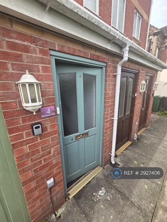Main image of property: Fountain Court, Birkenhead, CH42