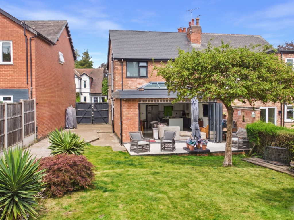 House in Nottingham, Gedling - View 4