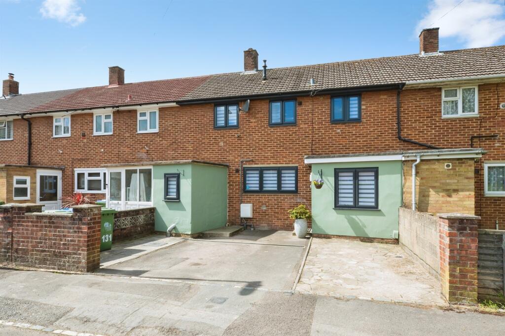 Main image of property: Kendal Avenue, SOUTHAMPTON