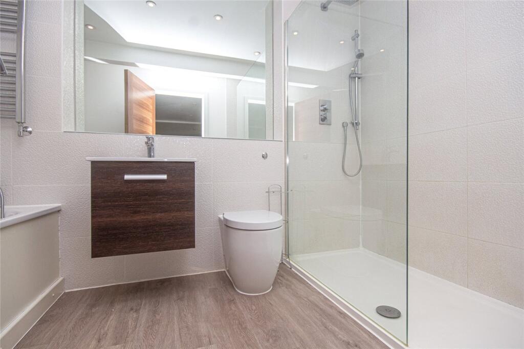 Additional image 7 of Mundells, Welwyn Garden City, Hertfordshire, AL7