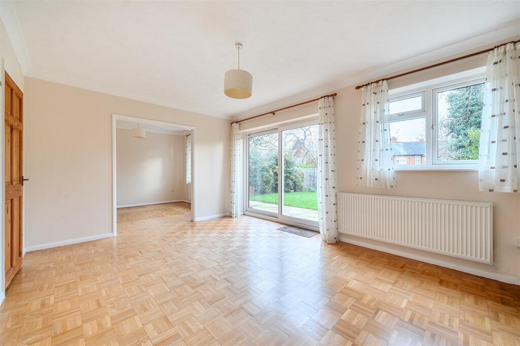 Lowther Close Wokingham, Berkshire, RG41 1JE - View 4