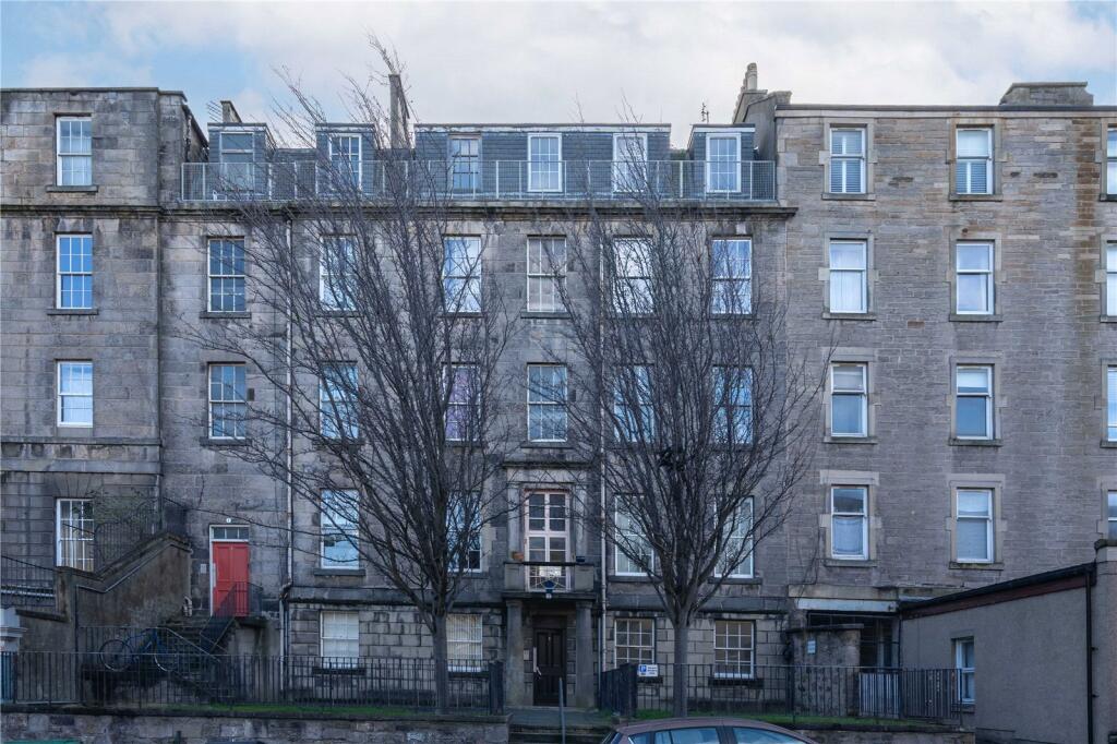 Main image of property: 3/3 Portland Street, Leith, Edinburgh, EH6 4SX