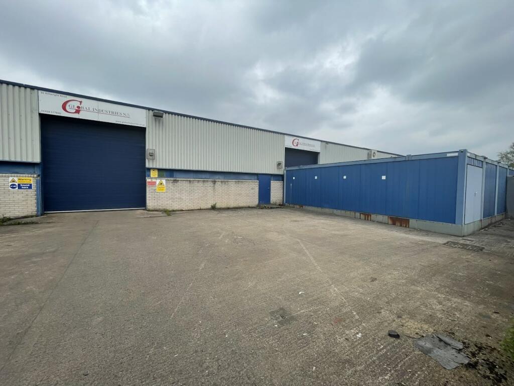 Main image of property: 36 Arkwright Road, Astmoor Industrial Estate, Runcorn, WA7 1NU