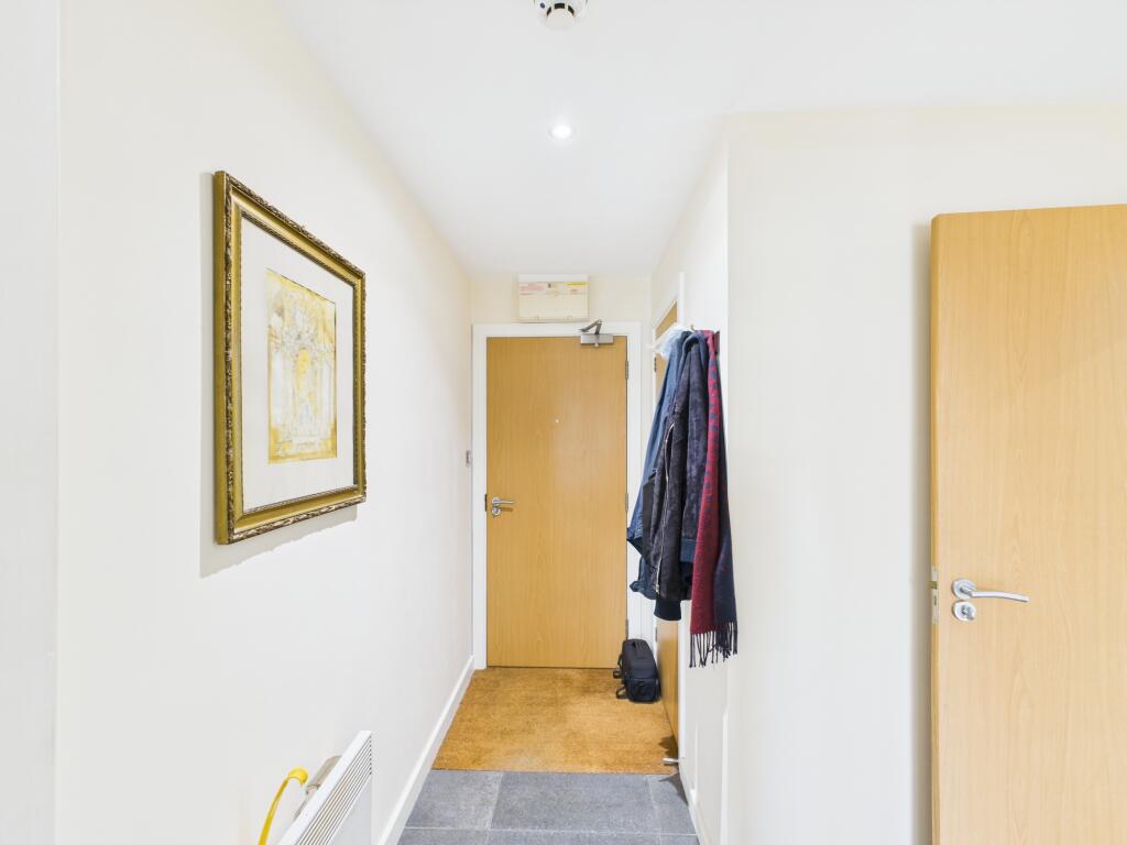 Main image of property: 28 Western Road, Leicester, LE3