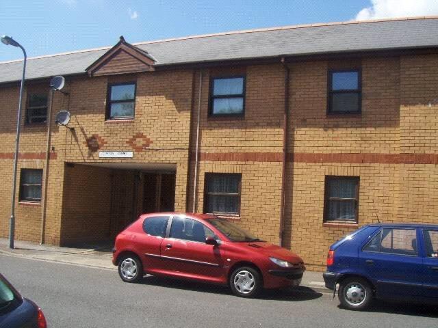 Main image of property: Clifton Court, Cardiff, CF24