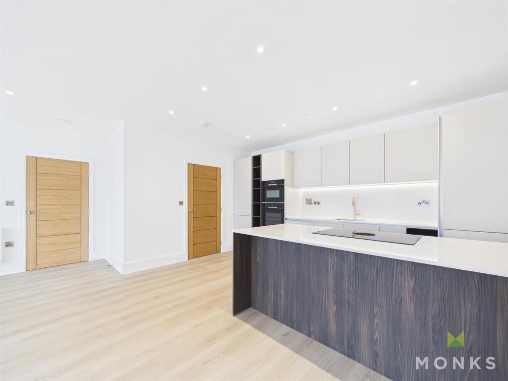 Apartment in Shrewsbury, Coleham - More