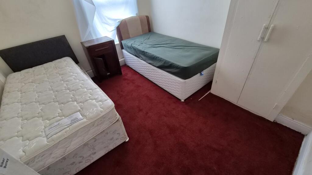 House in Sheffield - View 5