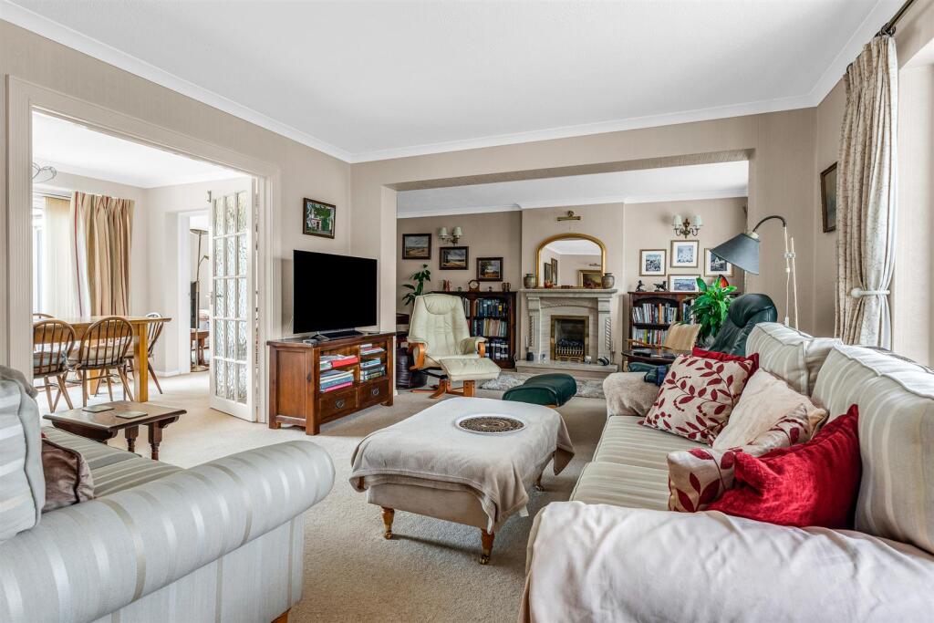House in Stevenage - View 4