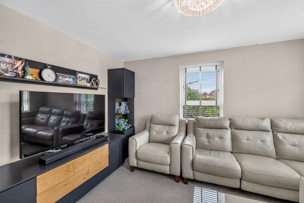 House in Milton Keynes - View 5
