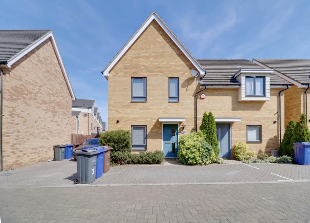 Main image of property: Bredle Way, Aveley, South Ockendon, RM15