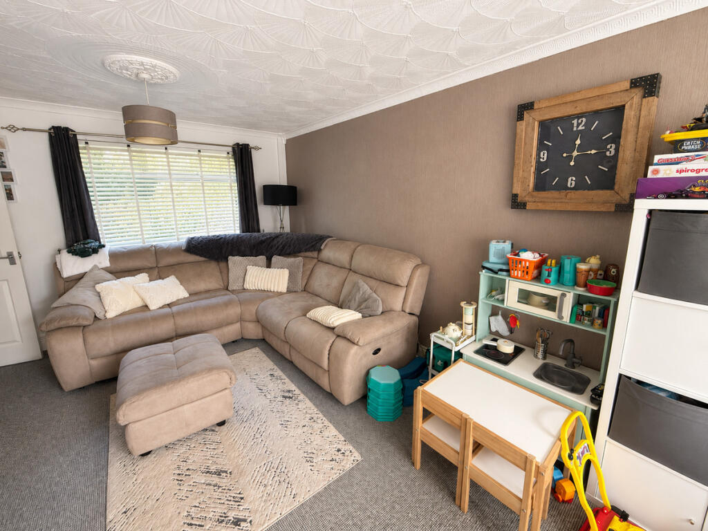 House in Plymouth - View 5