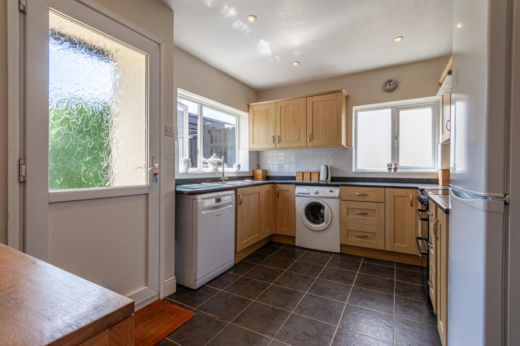 Farm View, Rose Hill, Grundisburgh, IP13 6TQ photo 4
