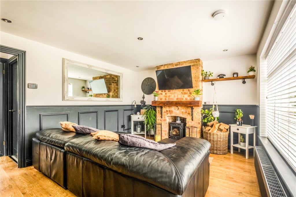 House in Worthing, West Sussex - View 4