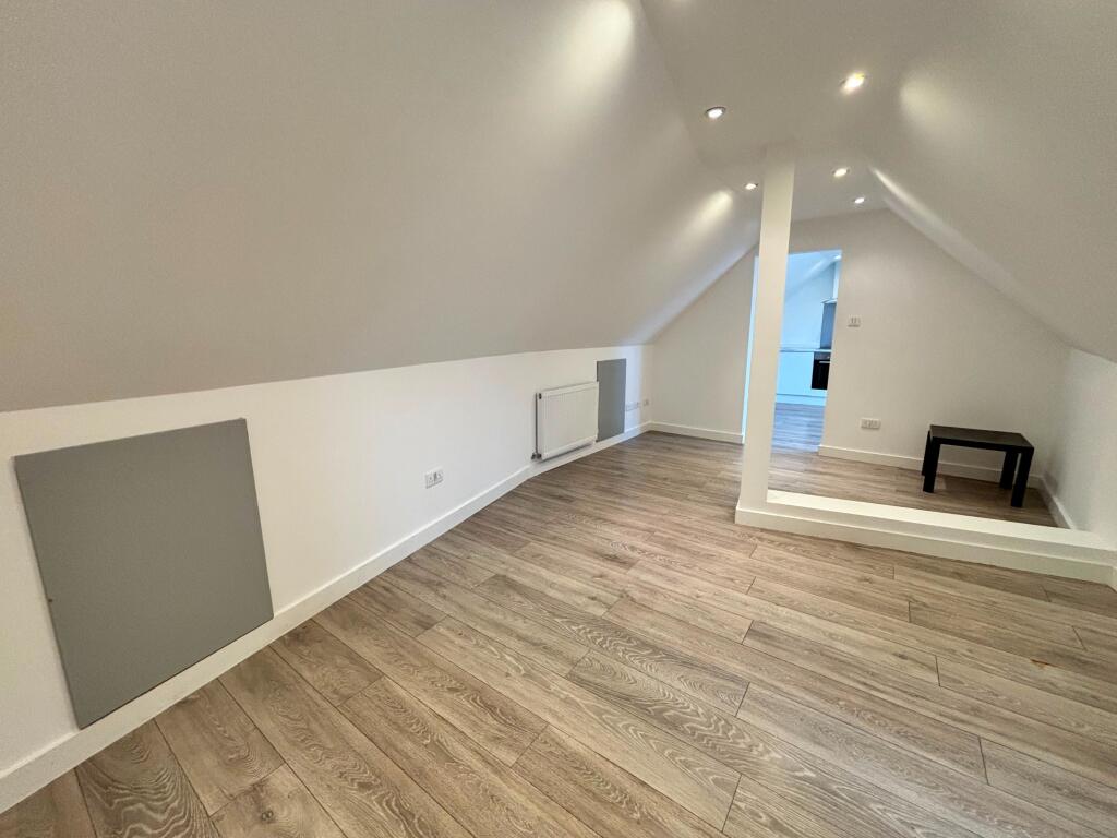 Main image of property: Watford Way, Hendon, NW4