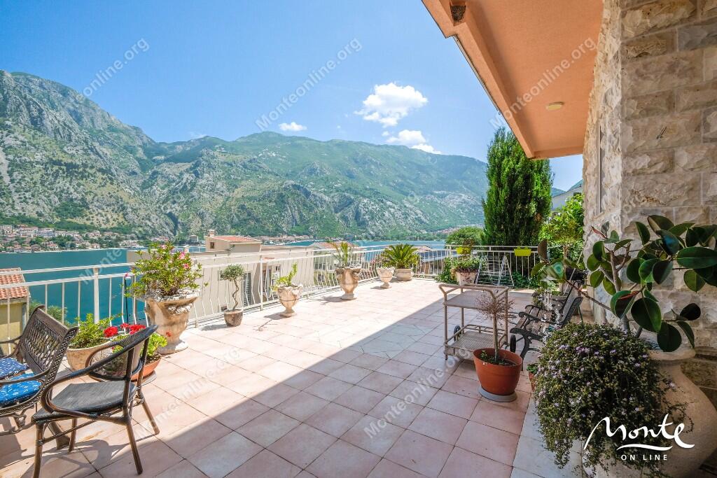 Main image of property: Muo, Montenegro