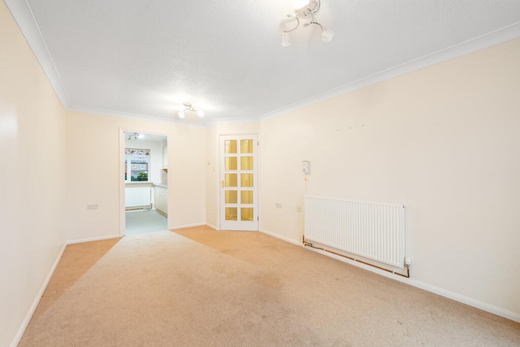 Apartment in Rushcliffe, Abbey Park - View 4