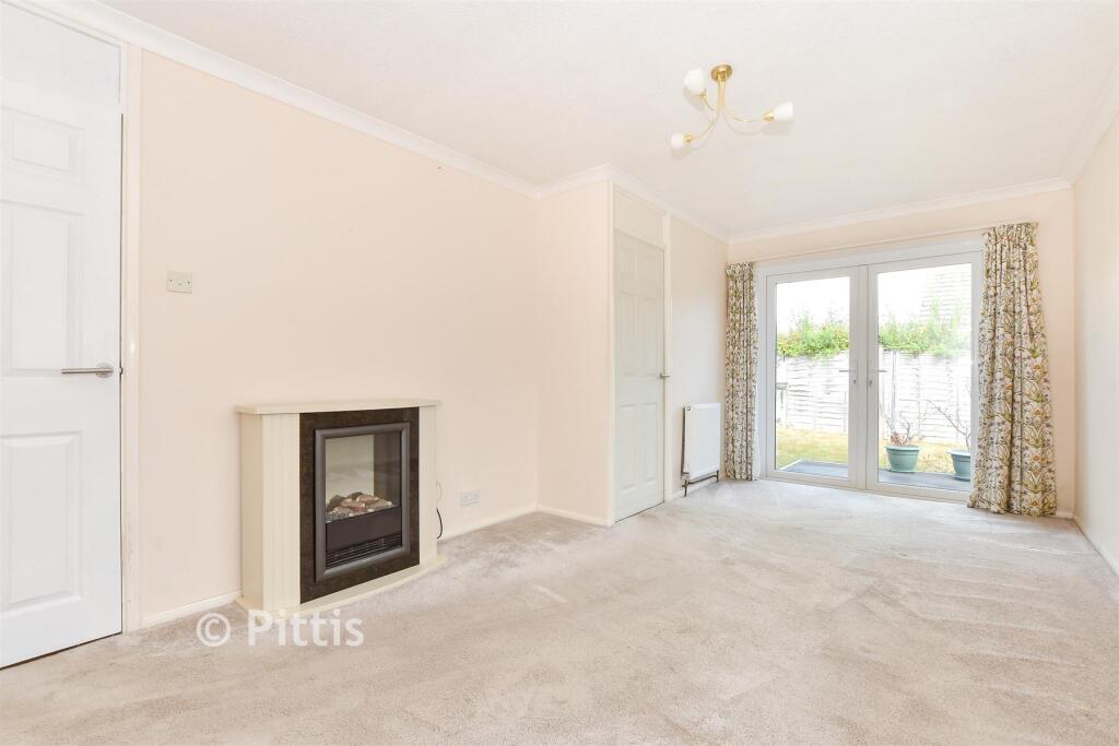 Lincoln Way, Bembridge, Isle of Wight photo 4