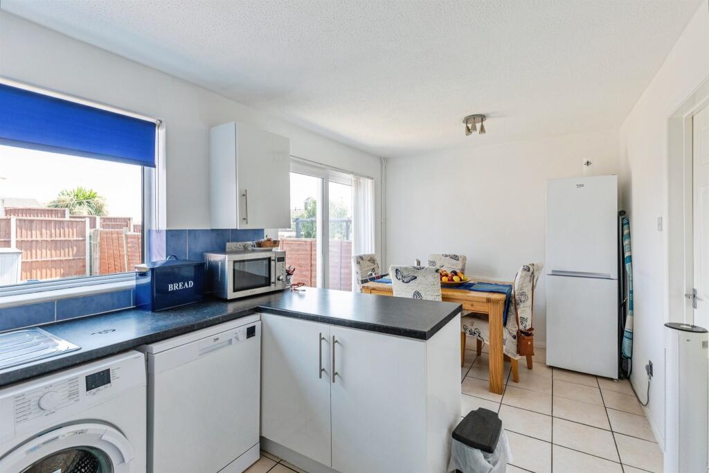 House in Wellingborough, Hatton Park - More