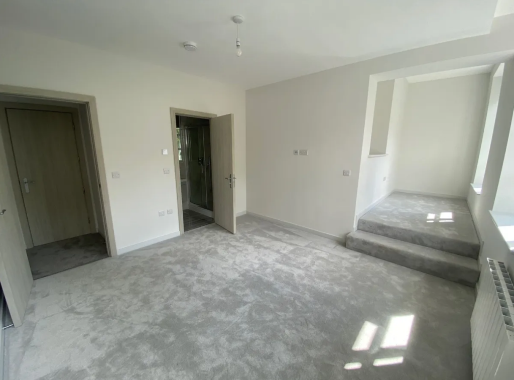 Apartment in Leeds - View 5