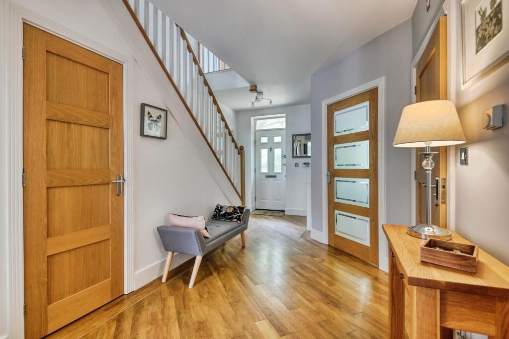 House in Sutton Coldfield, Driffold - View 2