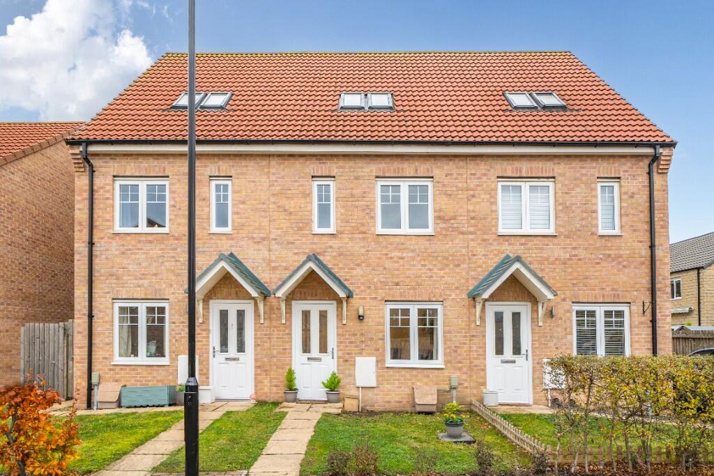 3-bed terraced on Parcevall Close, Harrogate, North Yorkshire, HG3, £152,500
