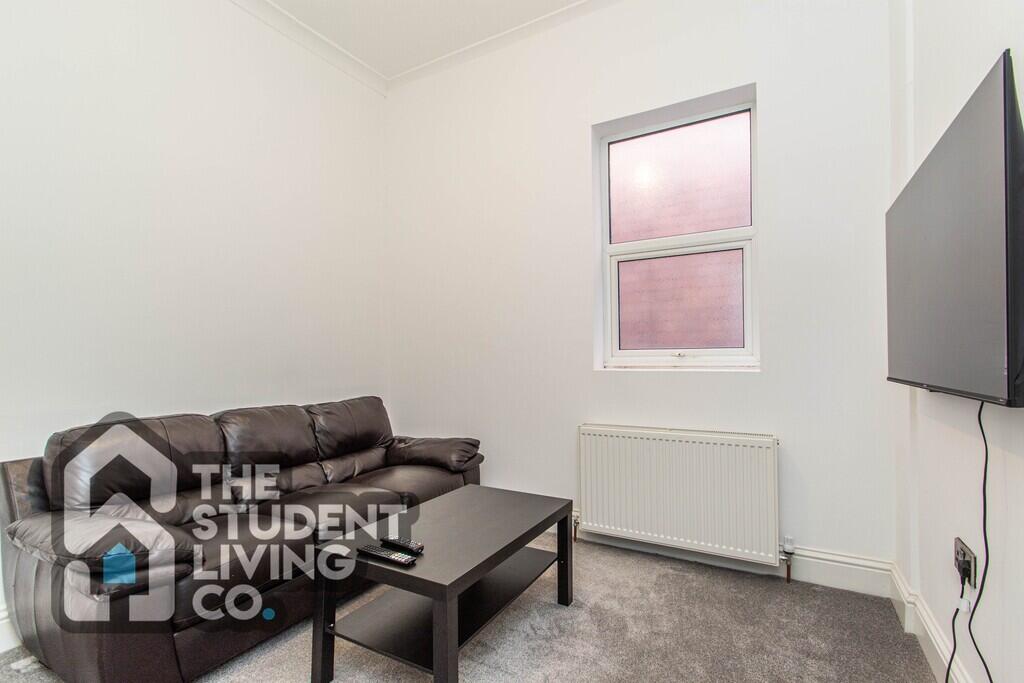 Apartment in Nottingham - View 5