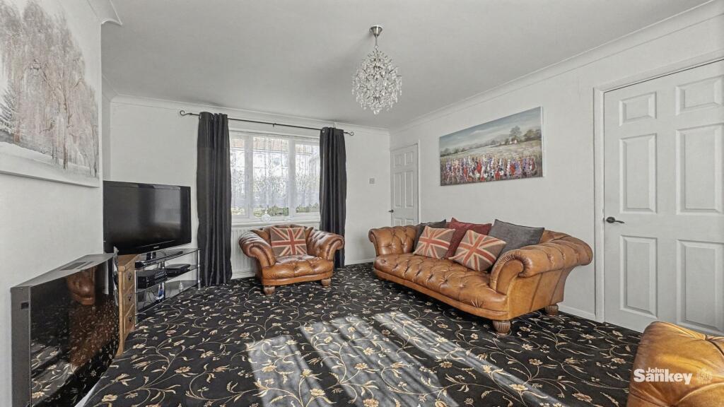 Bailey Crescent, Mansfield, NG19 photo 5