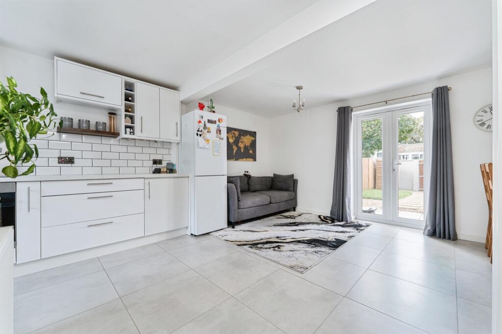 House in Brandon - View 4