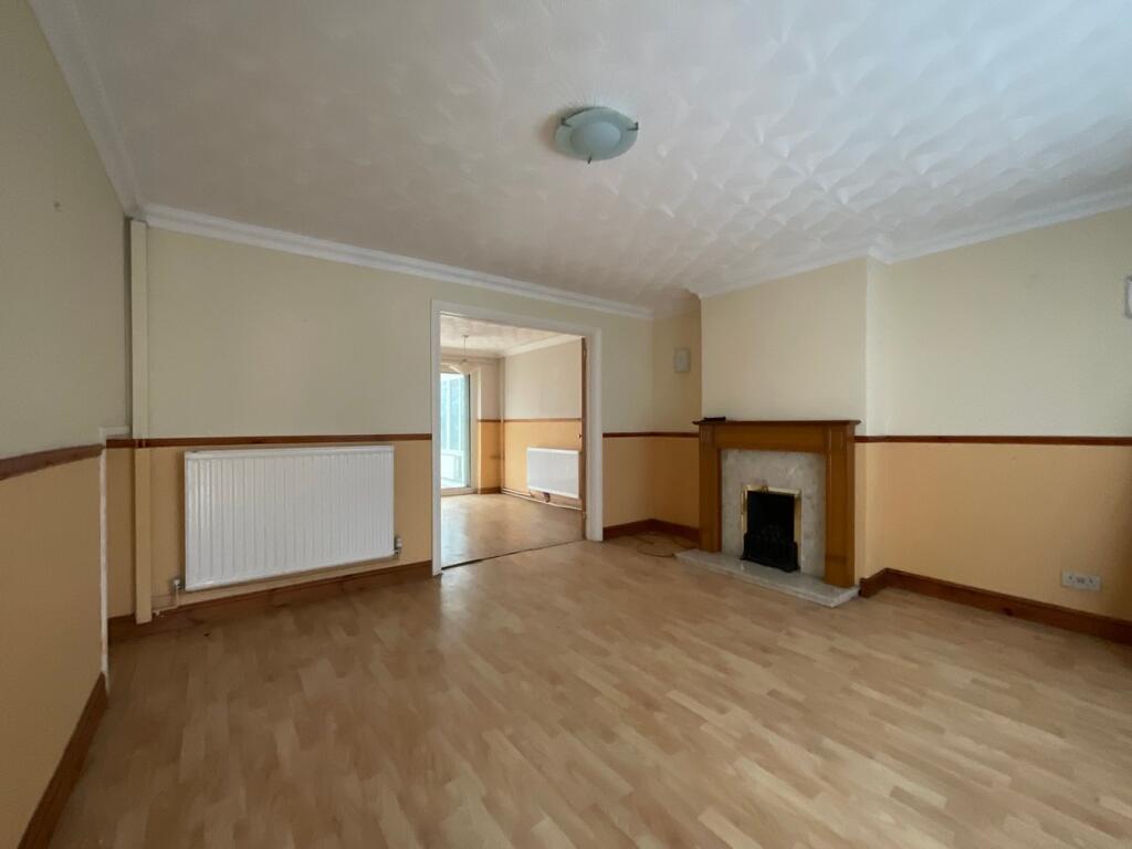 Charles Street, Caerphilly, CF83 photo 3