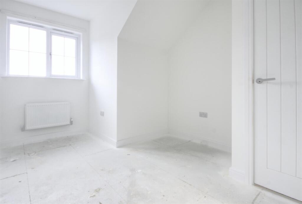 Additional image 5 of 16 Pen-Y-Ghent Road, Skipton