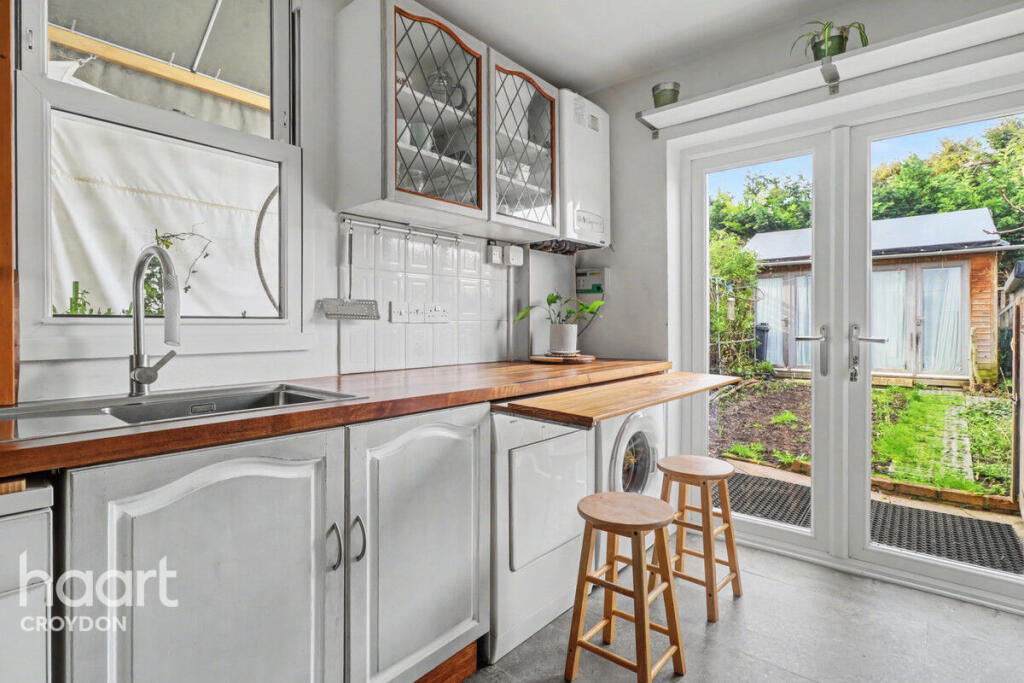 Main image of property: Sunnydene Road, Purley