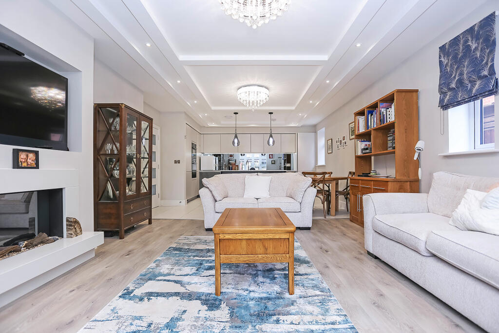 Additional image 6 of Whitegates, 334 Warwick Road, Solihull