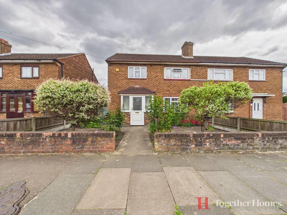 Main image of property: Wood Lane, Hornchurch