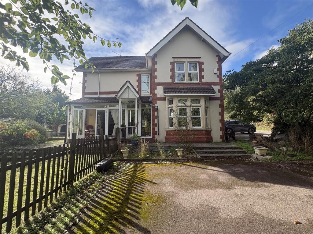 Downside, Sully Road, Penarth photo 4