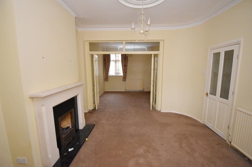 Vincent Road, Highams Park , London. E4 9PP photo 4